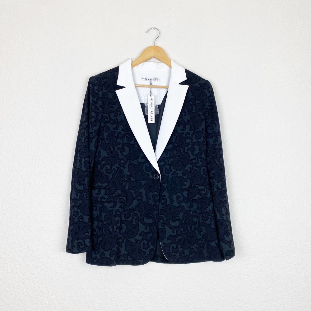 Alice and Olivia Black White Embroidered Blazer Size 10